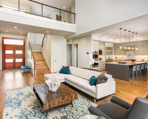 Interior Designer & Decorator